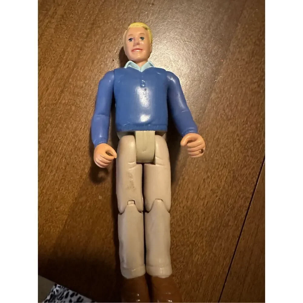 Toys R Us Dollhouse 2017 Dad Father Doll Figure Tan Pants & Blue Sweater